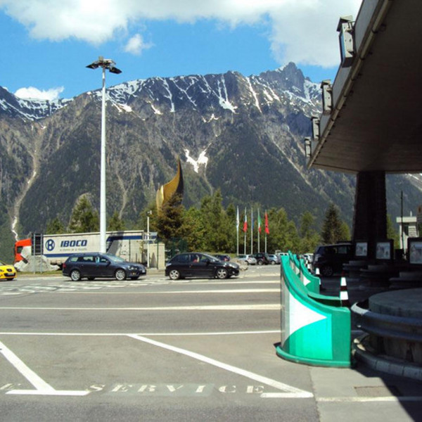 Barre de péage autoroute et tunnel du Mont Blanc